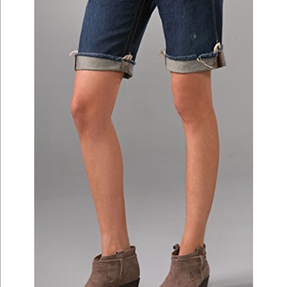 True Religion Riley Shorts Distressing, Fry hem - Picture 7 of 8